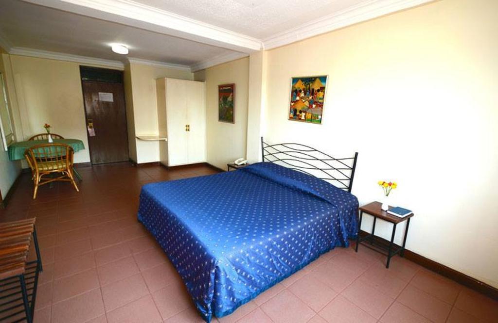 Tourist Hotel Kampala Exterior photo